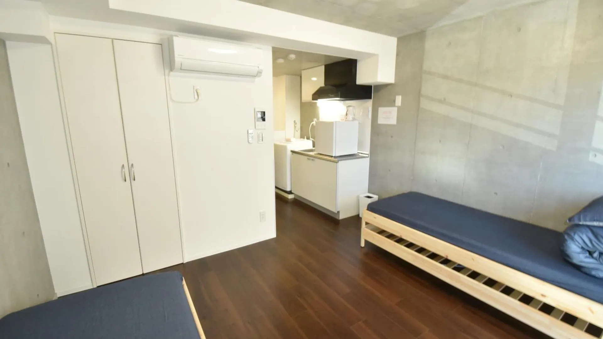 Enzo Iogi Apartment Tokyo